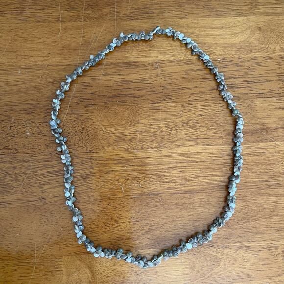 Tiny Shell 36" Necklace Coconut Girl Pre-Loved - Picture 4 of 4